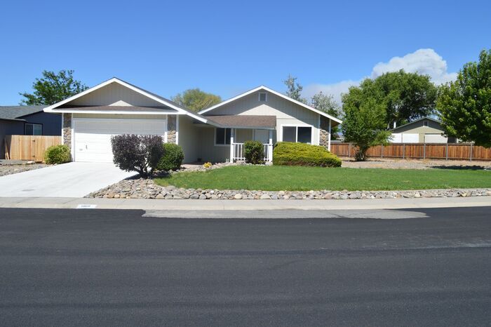 Primary Photo - 1409 Bumblebee Dr