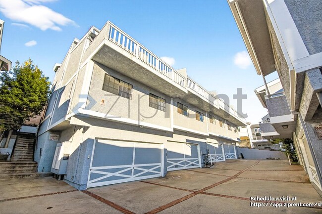 Foto del edificio - 2021 Carnegie Ln