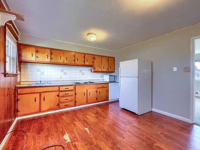 Building Photo - 3 Bedroom Ranch in Camp Hill