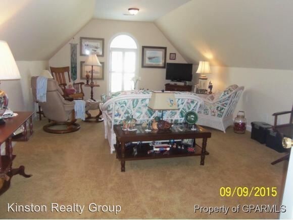 Foto del edificio - 2084 Briarwood Dr