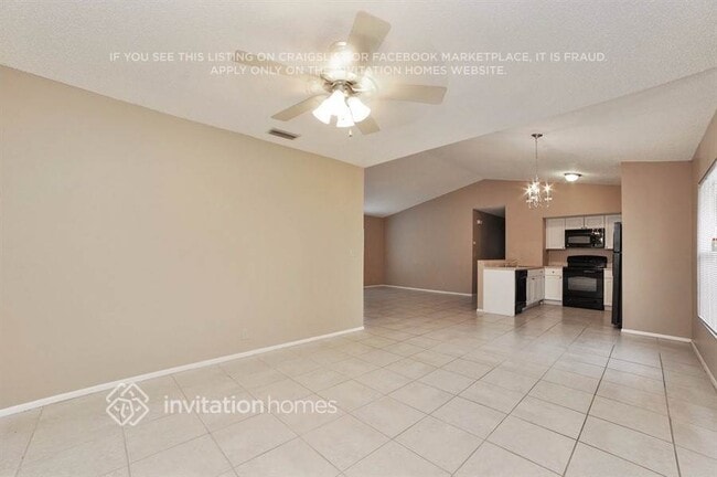 Foto del edificio - 4700 Cortez Way S
