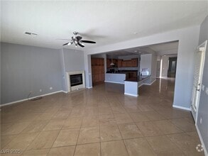 Building Photo - 5635 Criollo Dr