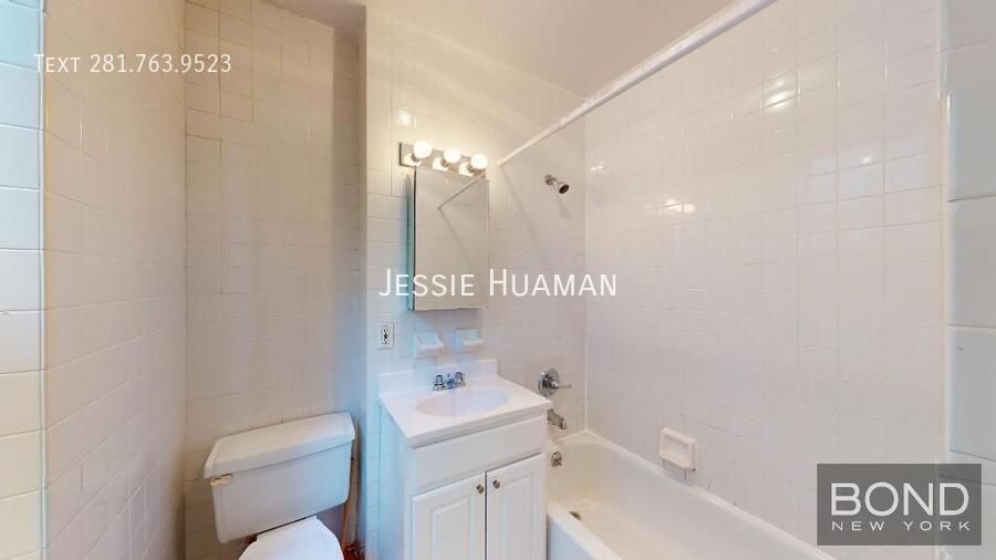 Foto del edificio - 28 King St