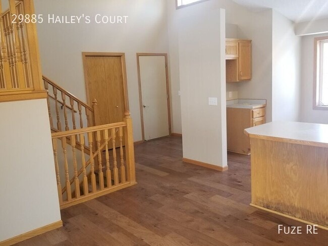 Building Photo - 29885 Hailey's Ct
