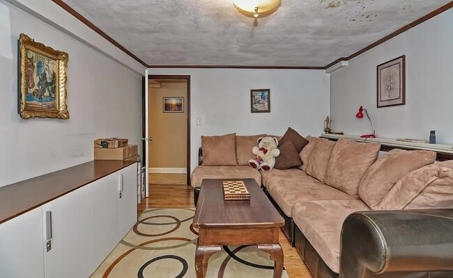 Photo - 98 Spruce Rd House