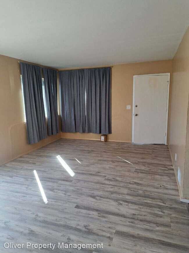 Building Photo - 3 br, 1 bath House - 596 Green Valley Rd