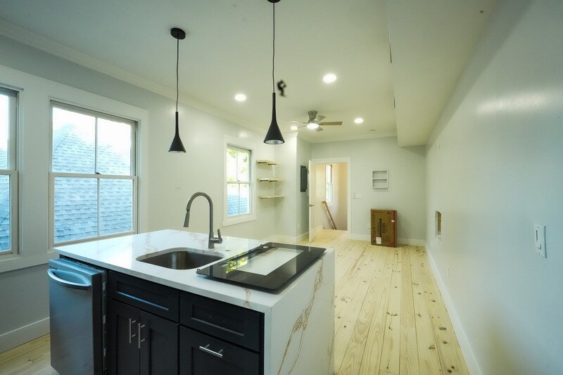 Foto principal - 1932 Hubbard St