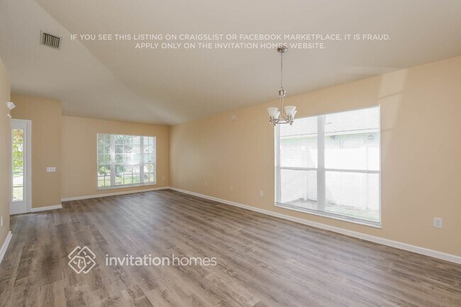 Foto del edificio - 1427 Wylie Ct