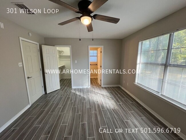 Foto del edificio - 301 Wilson Loop