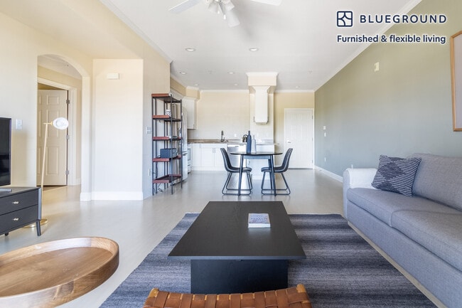 Building Photo - 3585 Agate Dr