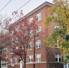 Building Photo - 205 Mt Auburn St
