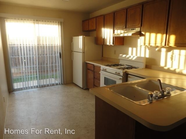 Building Photo - 361 Eastridge Cir