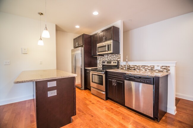 Foto del edificio - 3614 Spring Garden St