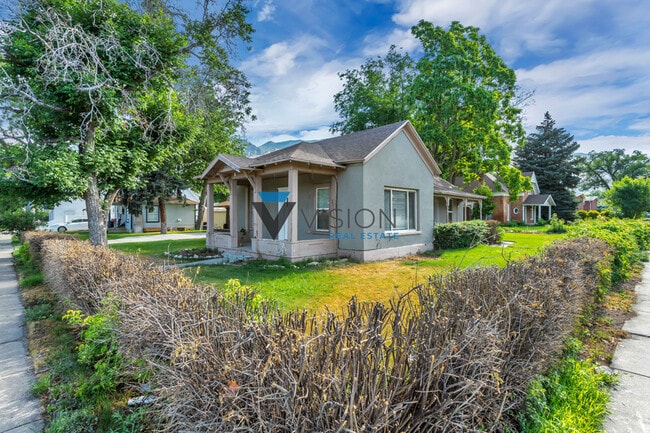 Building Photo - 113 E 400 S