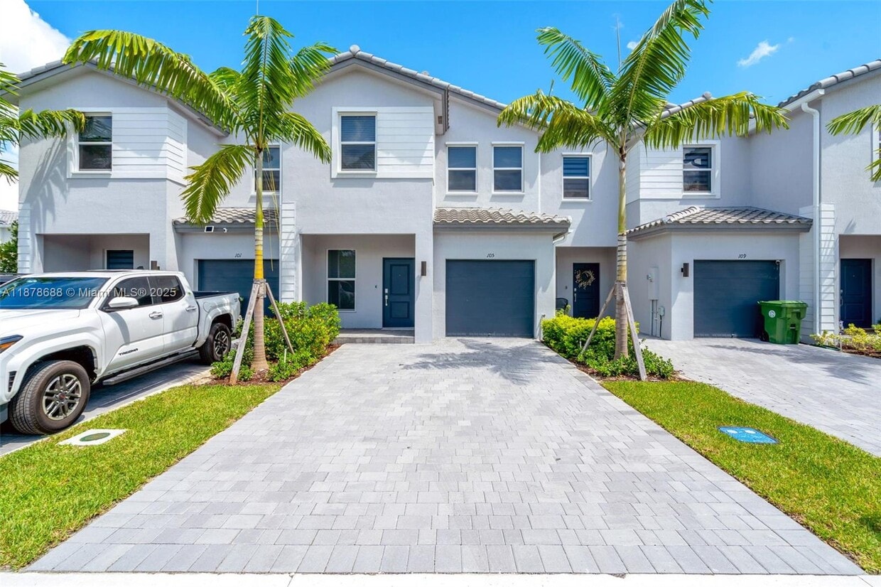 Primary Photo - 105 SW 184th Ave