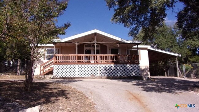 Building Photo - 252 Sir Winston Dr