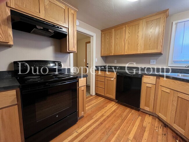 Foto del edificio - 13th &amp; Chambers