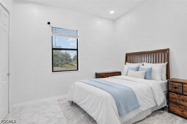 Building Photo - 2513 69th St W