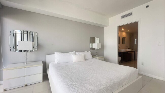 Foto del edificio - 485 Brickell Ave