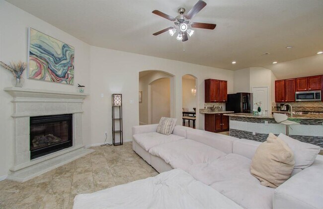 Foto del edificio - 15218 Zenith Glen Ln