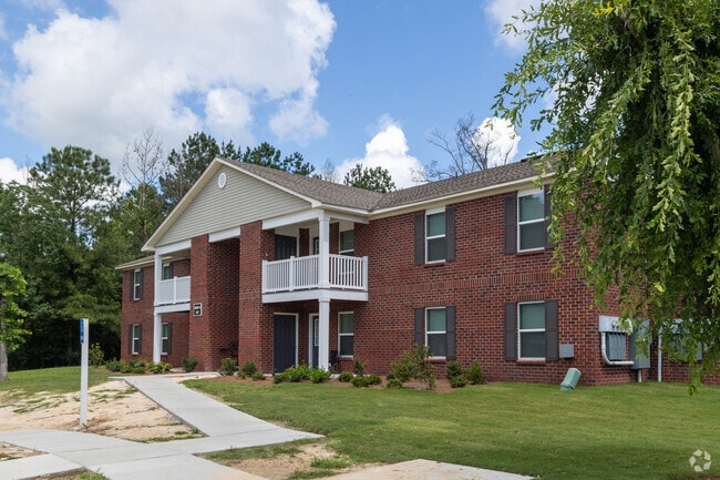 Alternate - Brewington Pointe Apartments