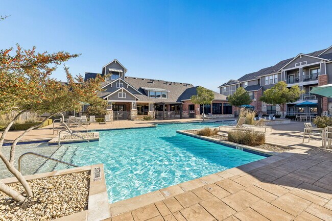 Foto del edificio - Platinum Castle Hills