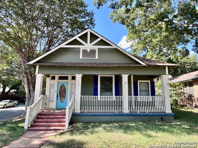 Primary Photo - 201 Berkshire Ave