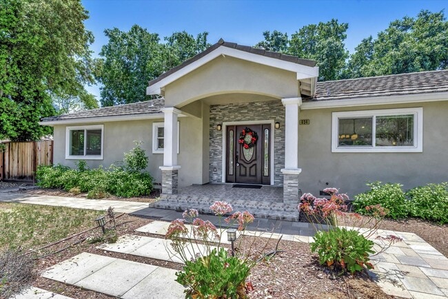 Building Photo - Wow! What a Great Home! SHORT TERM LEASE T...