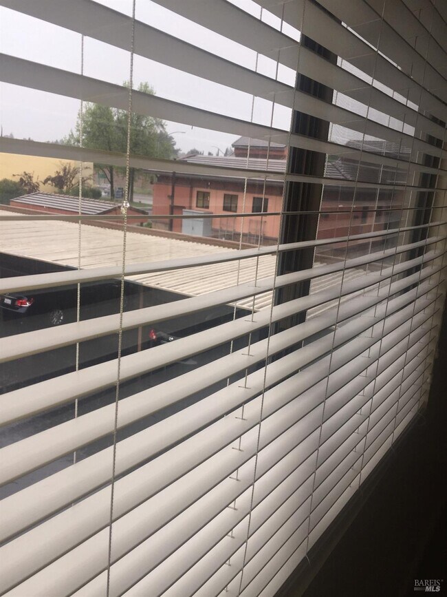 Building Photo - 2505 Vallejo St