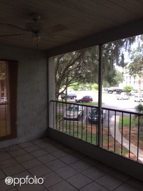 Building Photo - 1507 Northlake Dr