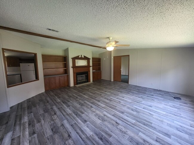 Building Photo - 8590 NW 15th Ave