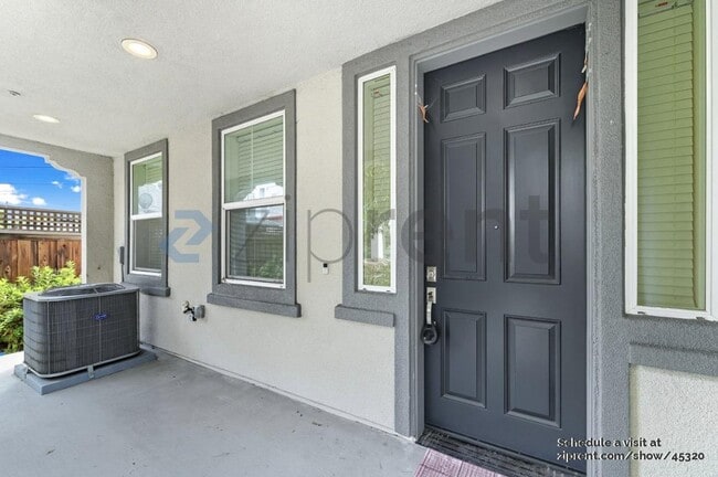 Building Photo - 34856 Awning Ter
