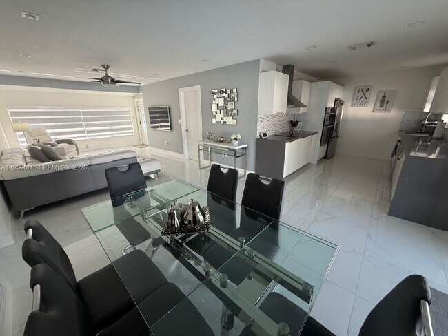 Foto del edificio - 9611 Jamaica Dr