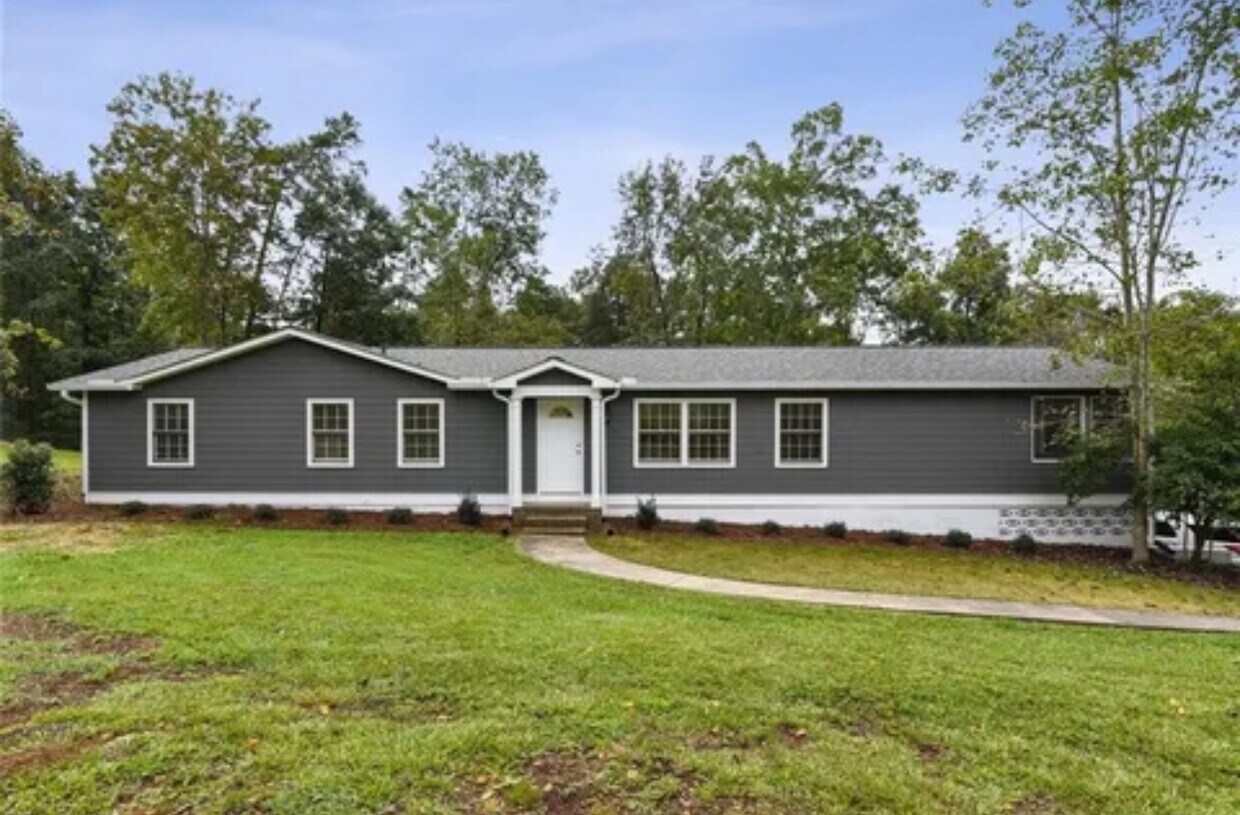 Foto principal - 2260 Pilgrim Mill Rd