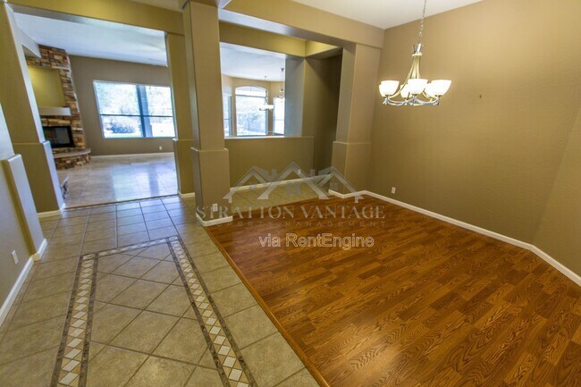 Building Photo - 26619 N 46th Pl