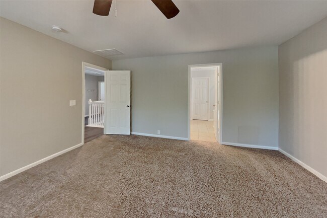 Foto del edificio - 4714 Pin Oak Creek Ln