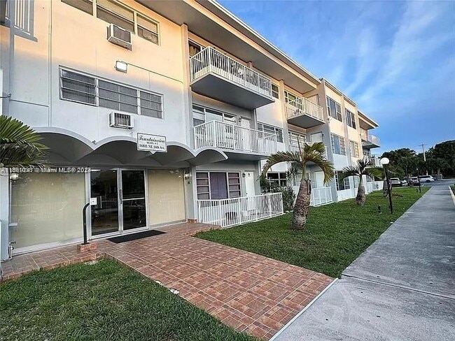Photo - 16801 NE 14th Ave Apartment