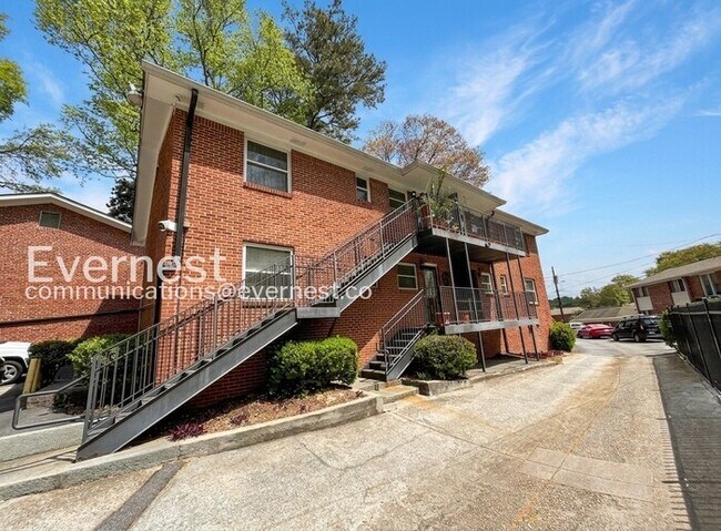Foto del edificio - 4282 Roswell Rd NE