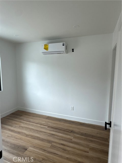 Foto del edificio - 551 W Crescent Dr