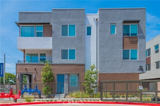 Foto principal - 589 S Lyon St