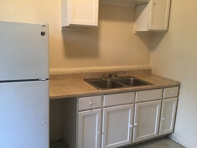 Foto del edificio - 1120-22 W Hadley St