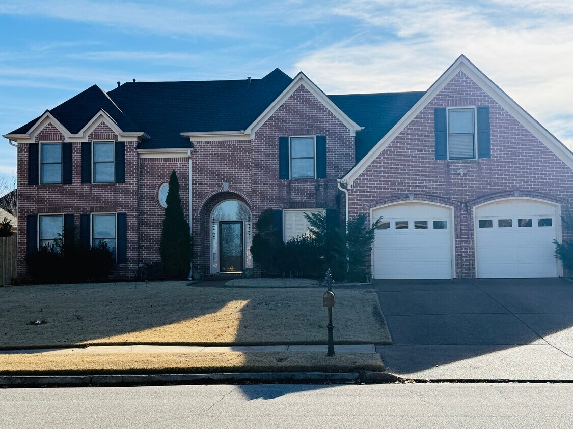 Photo - 481 Glenogle Ln (Collierville, TN)