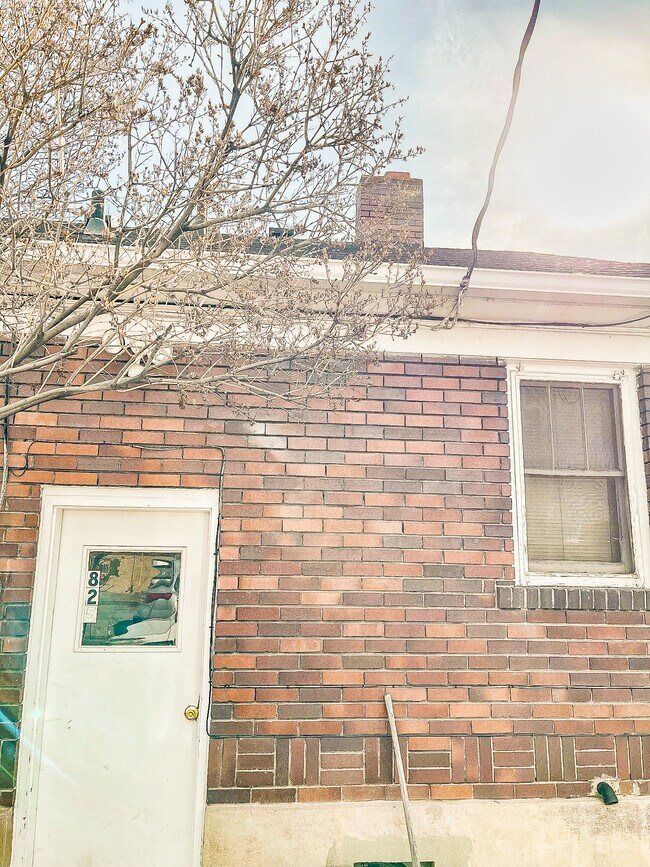 Foto del edificio - 825 E 820 N