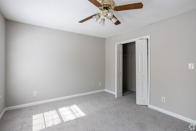 Interior Photo - Woods at Shannon Lake