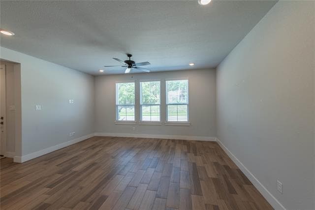 Building Photo - 9612 Sullivan Ln