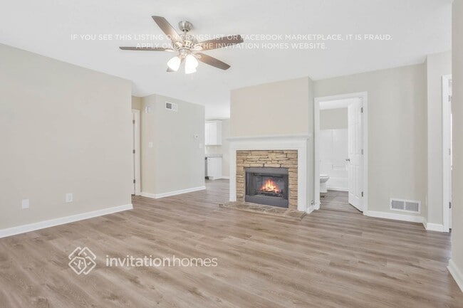 Building Photo - 282 Seals Dr