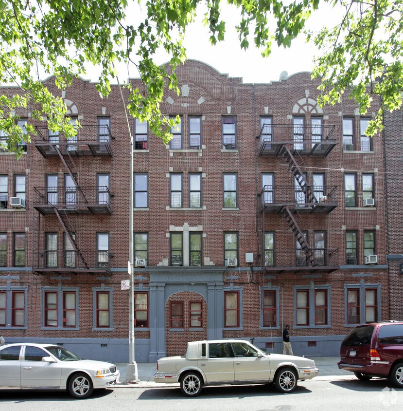 Foto del edificio - Harding Arms