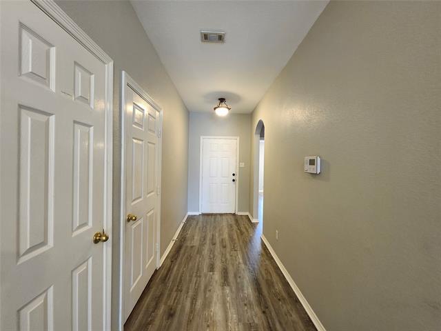 Foto del edificio - 4710 Ashbury Ln