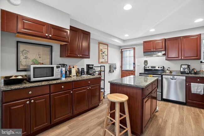 Foto del edificio - 2623 Emerald St