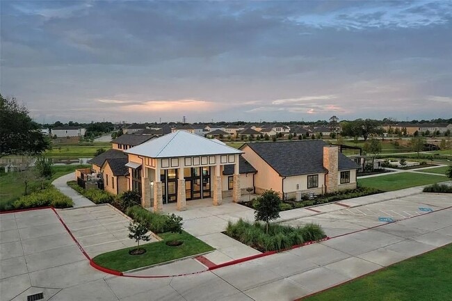 Community Center parking - 9829 Heritage Run Ln
